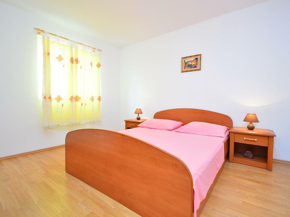 Apartment Ena By Interhome Brodarica  Bagian luar foto